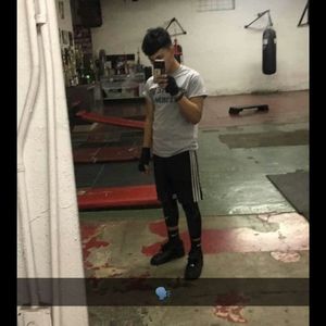 Meet your Posher, Jonathan